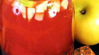 Рецепт Компота из красной смородины и яблок