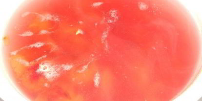 Шаг 3: компота из слив и винограда