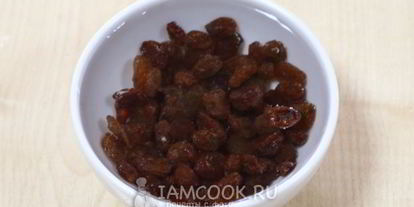 Шаг 5: компота из сушеных яблок, изюма и кураги