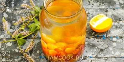 Шаг 11: компота из винограда кишмиш на зиму