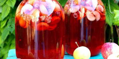 Шаг 4: компот из яблок, абрикос и ежевики