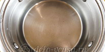 Шаг 2: компота из яблок и черной смородины