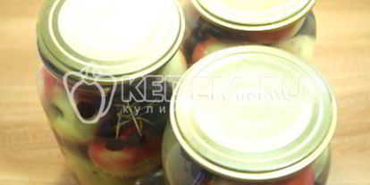 Шаг 5: компота из яблок и черноплодной рябины