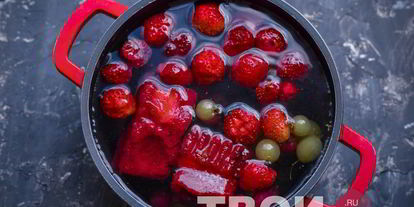 Шаг 2: компота из замороженных ягод