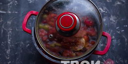 Шаг 4: компота из замороженных ягод