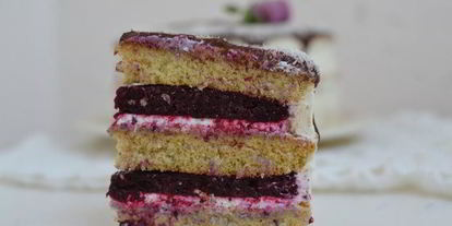 Шаг 15: ванильного торта с ягодным компоте