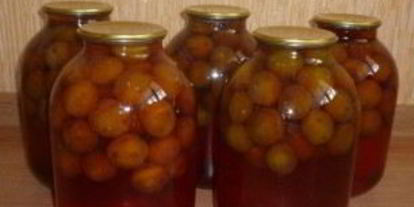 Шаг 3: закатки компота из слив