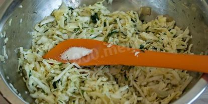 Шаг 11: квашеной капусты с луком на зиму