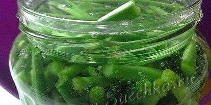 Шаг 2: квашеных стрелок чесноки