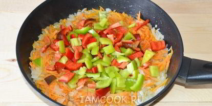 Шаг 4: лечо из кабачков с томатной пастой