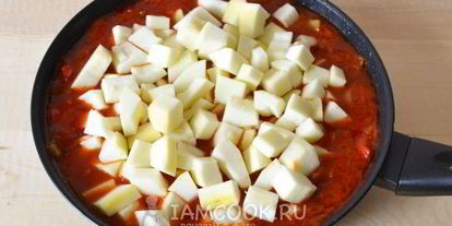 Шаг 7: лечо из кабачков с томатной пастой