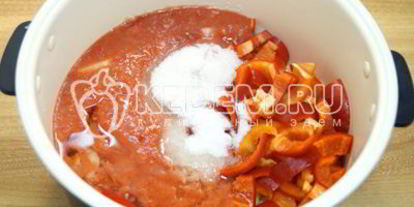 Шаг 6: лечо из кабачков в мультиварке