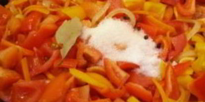 Шаг 6: лечо с луком на зиму