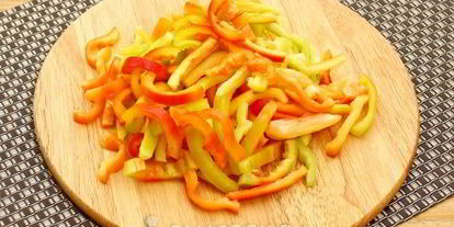 Шаг 5: лечо с помидорами, перцем и морковью