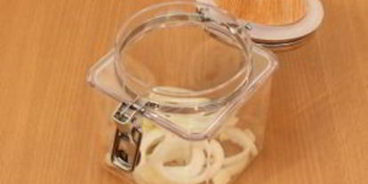 Шаг 4: черри, огурцы, болгарский перец маринованные по-быстрому