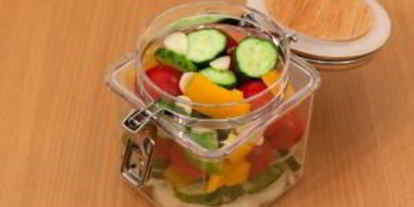 Шаг 5: черри, огурцы, болгарский перец маринованные по-быстрому