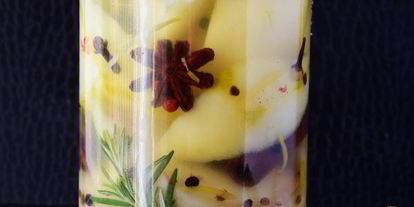 Шаг 16: груш, маринованных на зиму