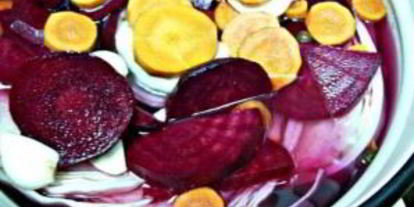 Шаг 6: капусты маринованной с чесноком и свеклой