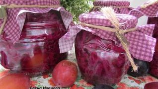 Рецепт Краснокочанной капусты, маринованной со сливами