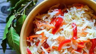 Рецепт Маринованной капусты с красным перцем