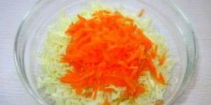 Шаг 2: маринованной капусты с красным перцем