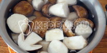 Шаг 2: маринованных белых грибов закусочных