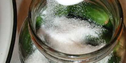 Шаг 39: маринованных огурчиков