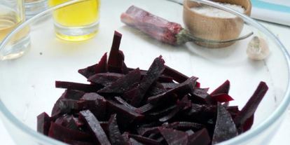 Шаг 1: свеклы острой маринованной