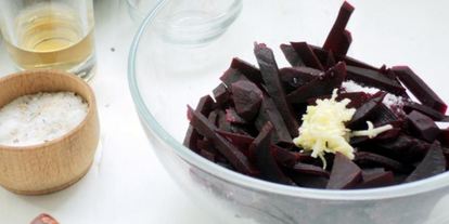 Шаг 3: свеклы острой маринованной