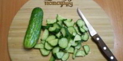 Шаг 1: огурчиков с луком на зиму