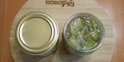 Шаг 5: огурчиков с луком на зиму