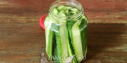 Шаг 2: огурцов с кетчупом чили на зиму