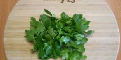 Шаг 1: петрушки на зиму