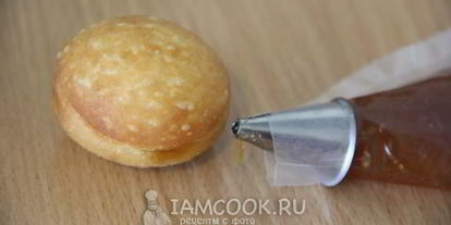 Шаг 12: пончиков с повидлом