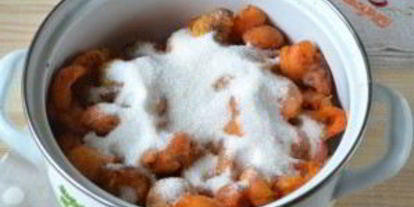 Шаг 1: повидла из абрикосов на зиму