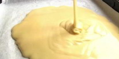 Шаг 3: рулета с яблочным повидлом