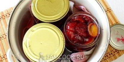 Шаг 6: слив в собственном соку на зиму