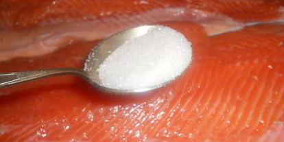 Шаг 2: форели малосольной