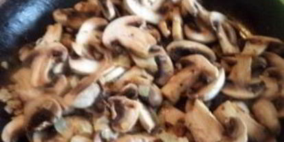 Шаг 1: кислой капусты с грибами