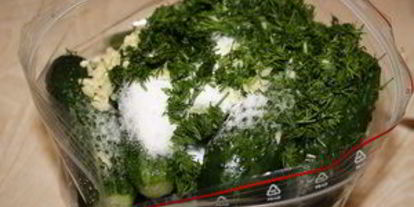 Шаг 1: малосольных огурцов