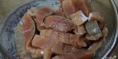 Шаг 3: слабосоленой горбуши