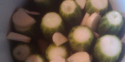 Шаг 2: срочных малосольных огурцов