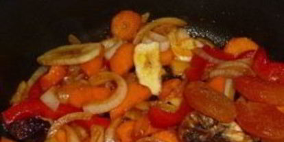 Шаг 2: тушеных сухофруктов