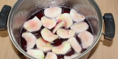 Шаг 2: конфитюра из черешни