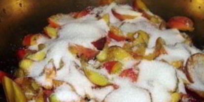 Шаг 1: персикового варенья в микроволновке