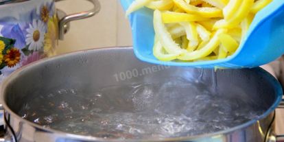 Шаг 4: цукатов из лимонной кожуры