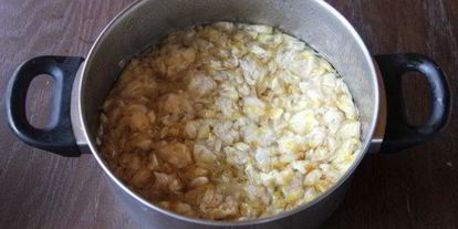 Шаг 6: варенья из лепестков белой розы