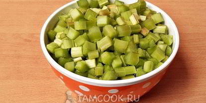 Шаг 2: варенья из ревеня с бананом