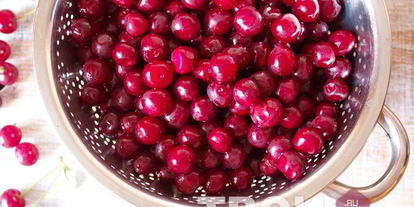 Шаг 1: варенья из вишни