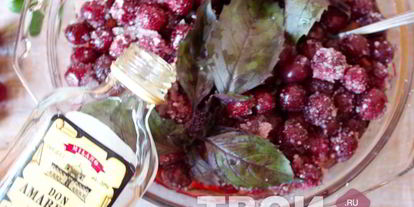 Шаг 3: варенья из вишни